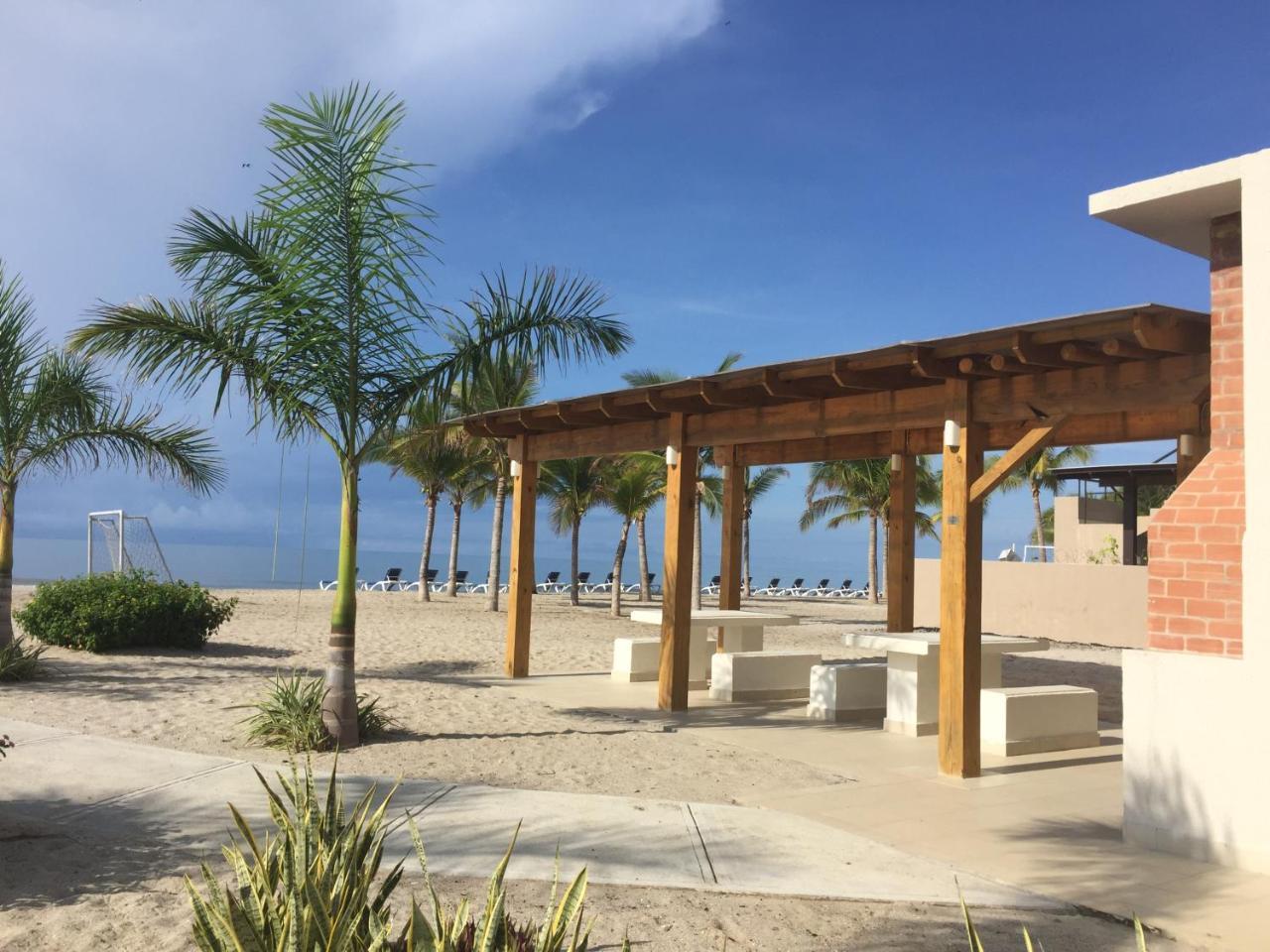 الشقق الفندقية Playa Caracol شام المظهر الخارجي الصورة